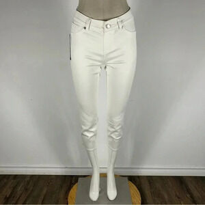 Peter Nygard White Skinny Crop Jeans • Size 4 • Slimming Luxe Denim NWT ❤️